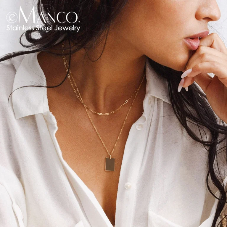 eManco Geometric Square Plaque Glossy Pendant Necklace Surface Gold-Plated Cyberpunk Party Band Rap Jewelry