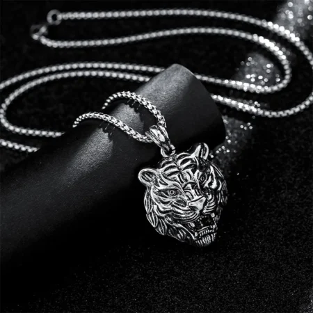 Tiger Shaped Necklace San Valentin Collares Para Mujer Valentine Day Gift Ethnic Fashion Twelve Zodiac Tiger Head Retro